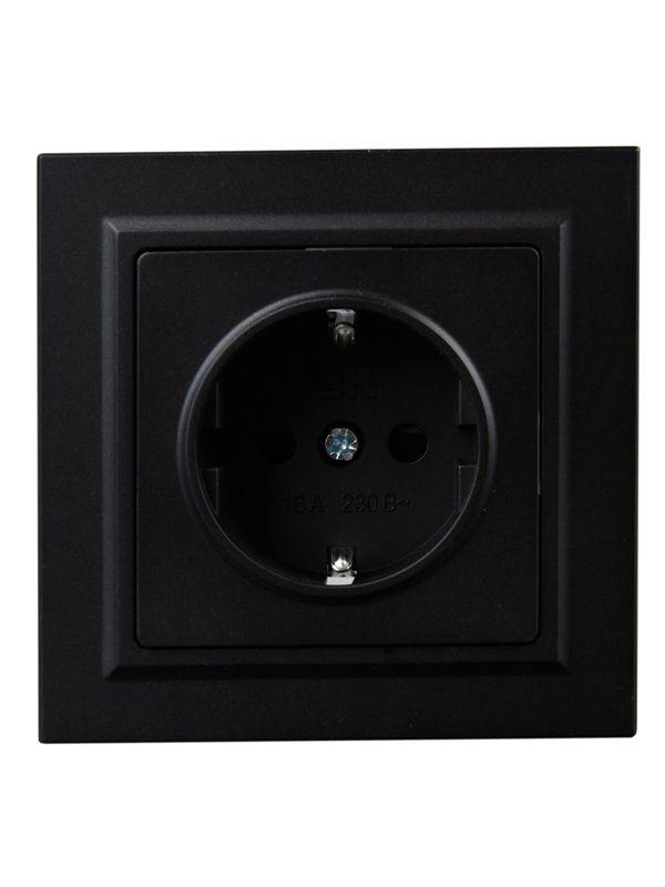 Розетка СП BRITE РСР14-1-0-БрЧ 16А в сборе с заземл. защ. шторки черн. IEK BR-R14-16-K02-F
