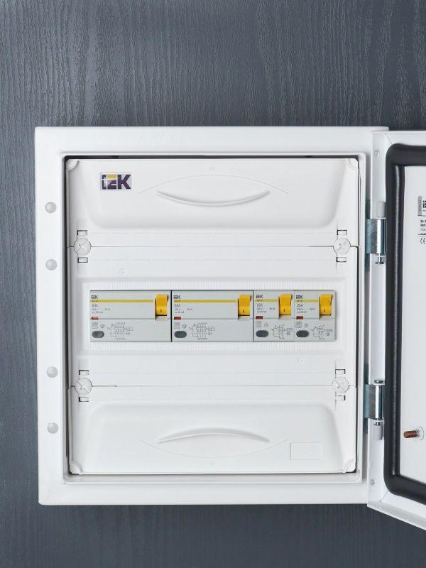 Выключатель дифференциального тока (УЗО) 4п 50А 30мА тип AC ВД1-63 KARAT IEK MDV10-4-050-030