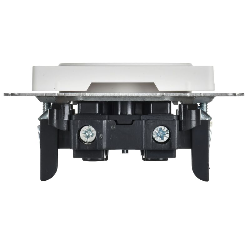 Розетка BRITE РС10-1-0-БрАБ 10А без заземл. без защ. шторок механизм арктич. бел. IEK BR-R10-10-K91