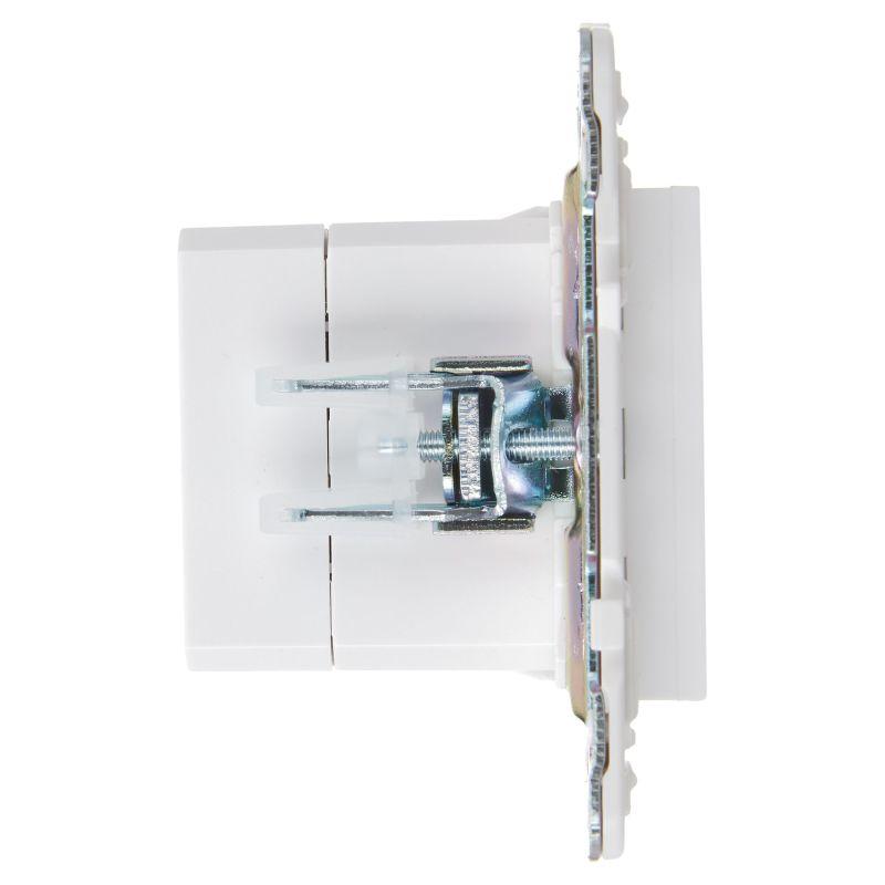 Розетка USB A+C 18Вт SKANDY SK-R13W арктич. бел. IEK SK-U22-018-K01