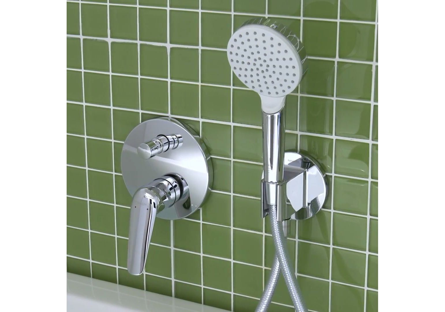 Смеситель Hansgrohe Novus 71046000 для ванны