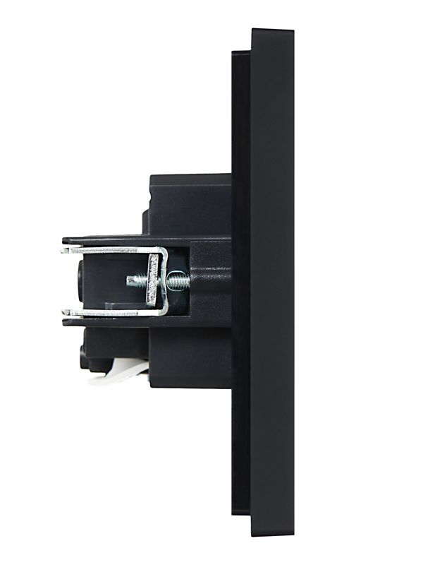 Розетка СП FORTE&PIANO FP114 16А с заземл. без защ. шторок безвинт. крепл. черн. IEK FP-R11-16-1-K02