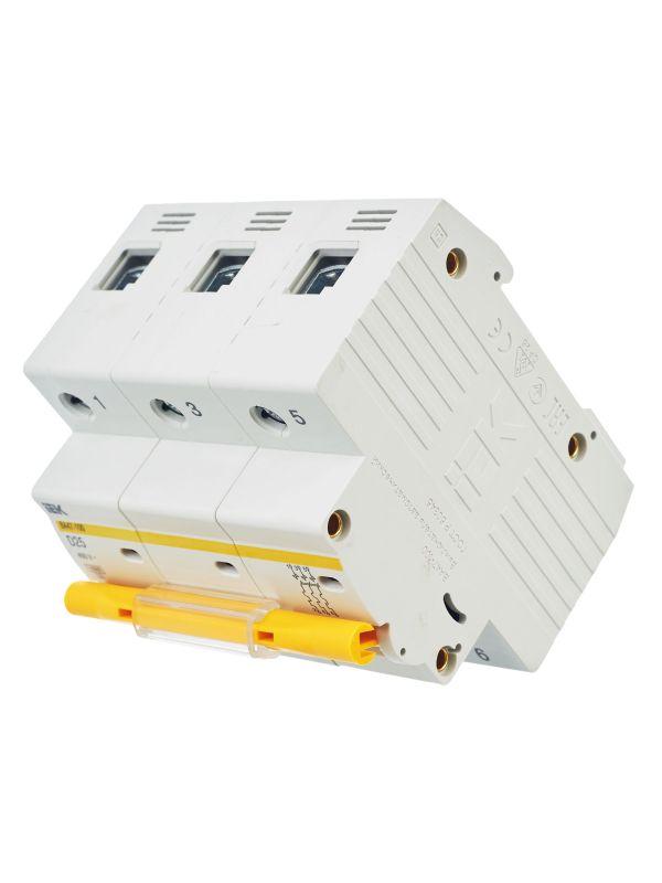 Выключатель автоматический модульный 3п D 25А 10кА ВА47-100 KARAT IEK MVA40-3-025-D