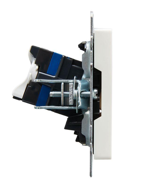 Розетка компьютерная двойн. СП RJ45 кат.6 BRITE РК11-2-БрБ механизм бел. IEK BR-K20-2-K01