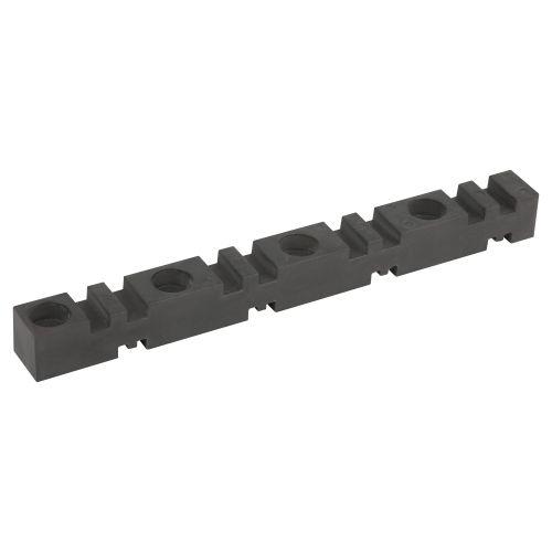 Изолятор шинный плоский NO-224-166 ИШП 4п для шин 5/10мм L303мм Эра Б0065692