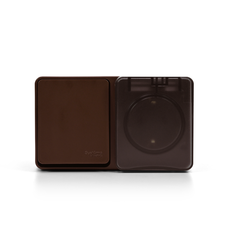 Блок ОП AtlasDesign PROFI IP54 (розетка 1-м 16А заземл. защ. шторки + 1-кл. выключатель 10А) корич. SE ATN546070