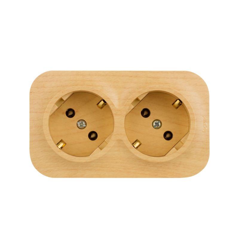 Розетка 2-м ОП Quteo 16А IP20 250В 2х2P+E с заземл. без защ. шторок дерево IEK 782293