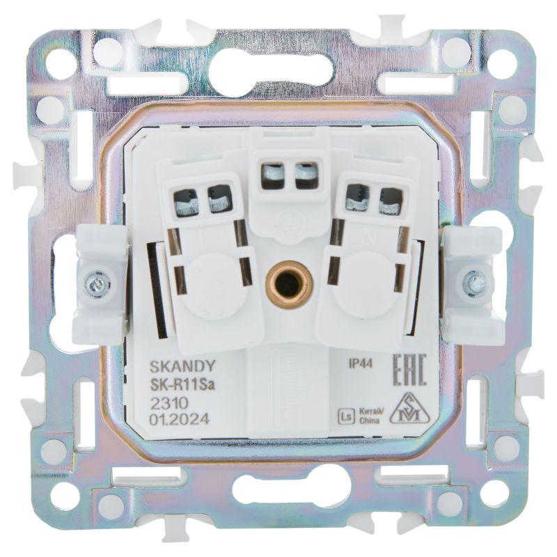 Розетка 1-м SKANDY 16А IP44 с заземл. защ. шторки с крышкой SK-R11Sa песочн. IEK SK-R16-16-44-K98