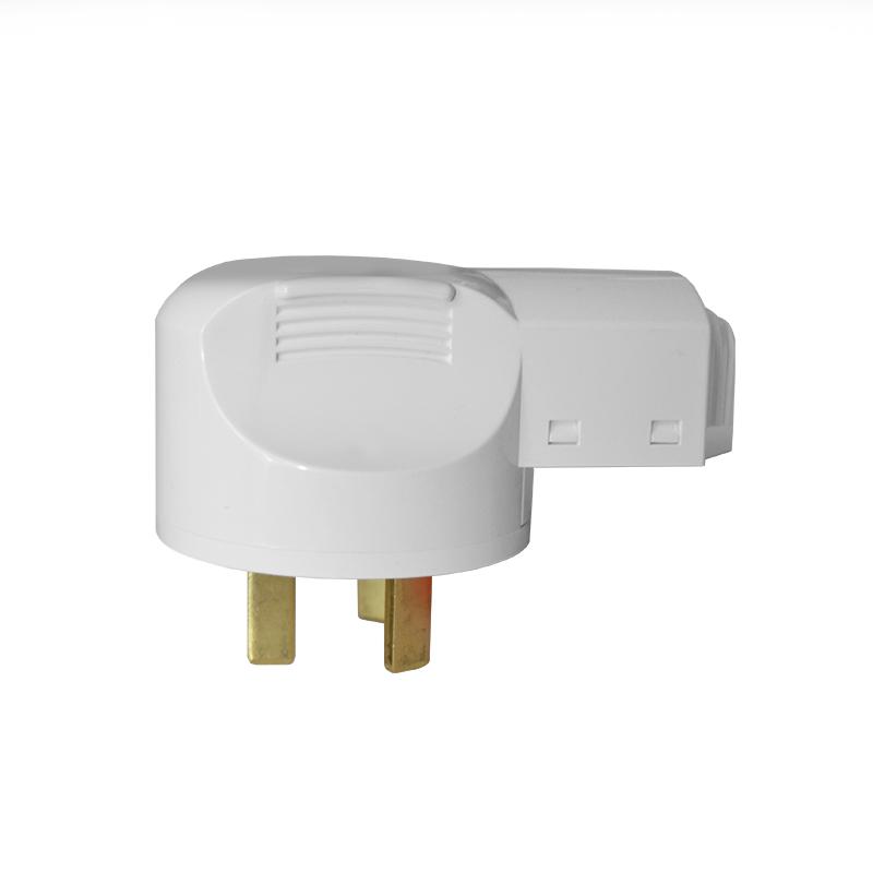 Вилка для плиты 2P+E 32А 250В бел. Universal 5311