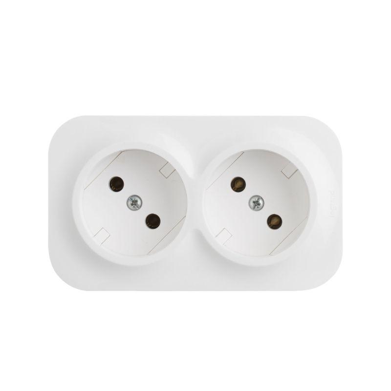 Розетка 2-м ОП Quteo 16А IP20 250В 2х2P без заземл. без защ. шторок бел. IEK 782231