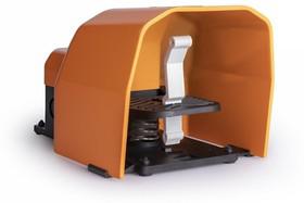 Педаль одиночная 2x(1НО+1НЗ) с защитным кожухом (алюм.) оранж. цвета основание для рукояти (250В AC 4А) IP65 EMAS PDKA11GX10T