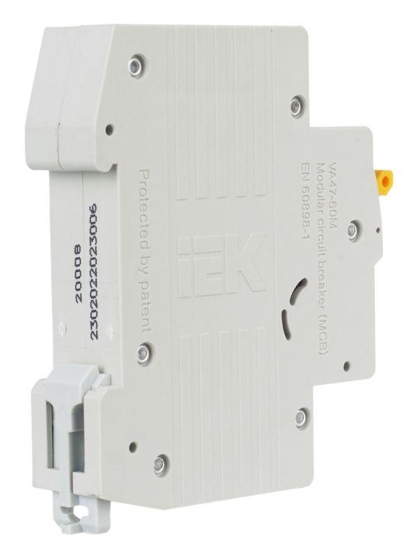 Выключатель автоматический модульный 1п C 6А 6кА ВА47-60M KARAT IEK MVA31-1-006-C