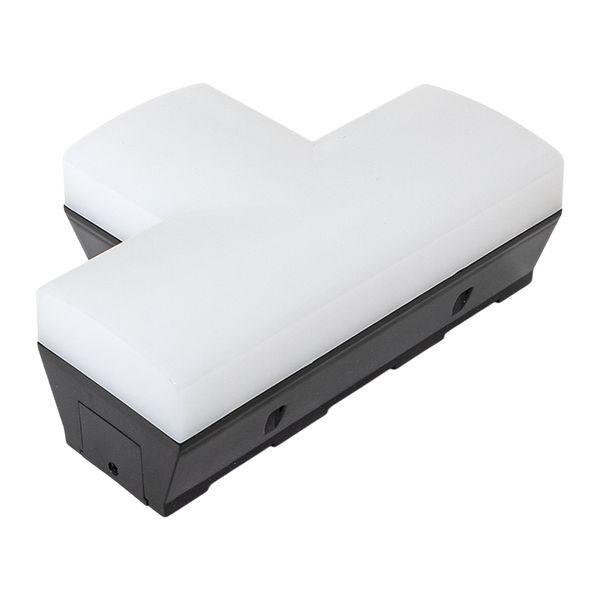 Коннектор фигурный для светодиод. линейных светильников ДБО-T 10Вт 6500К IP20 черн. LUMA EKF LBL-T-10-B-6500