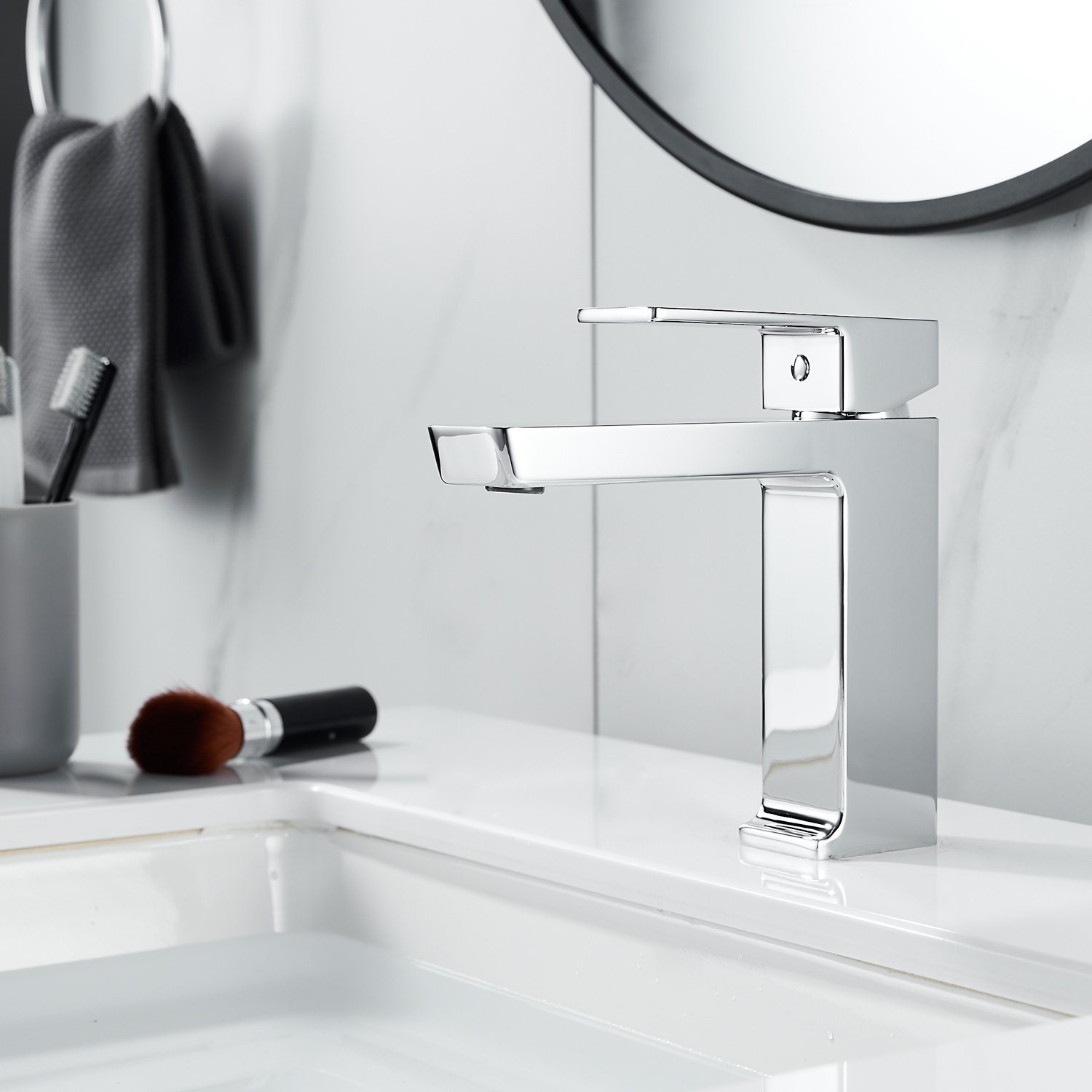 Смеситель для раковины Rose R1801-1, хром