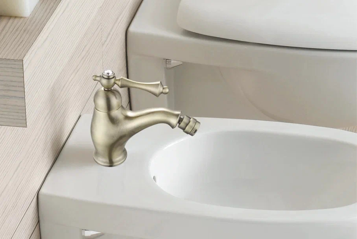 Смеситель для биде Rose R0107Q, бронза