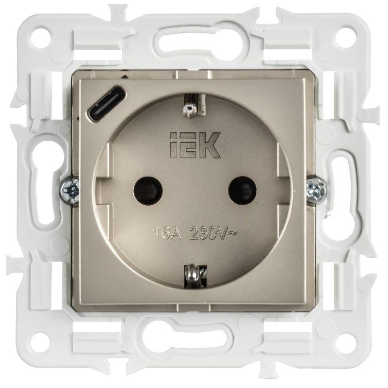 Розетка SKANDY 18Вт 16А с заземл. защ. шторки с USB C SK-R17Sh шампань IEK SK-R14-16-U14-018-K37