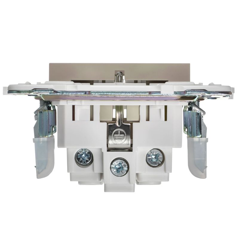 Розетка SKANDY 16А с заземл. защ. шторки SK-R04B беж. IEK SK-R14-16-K10