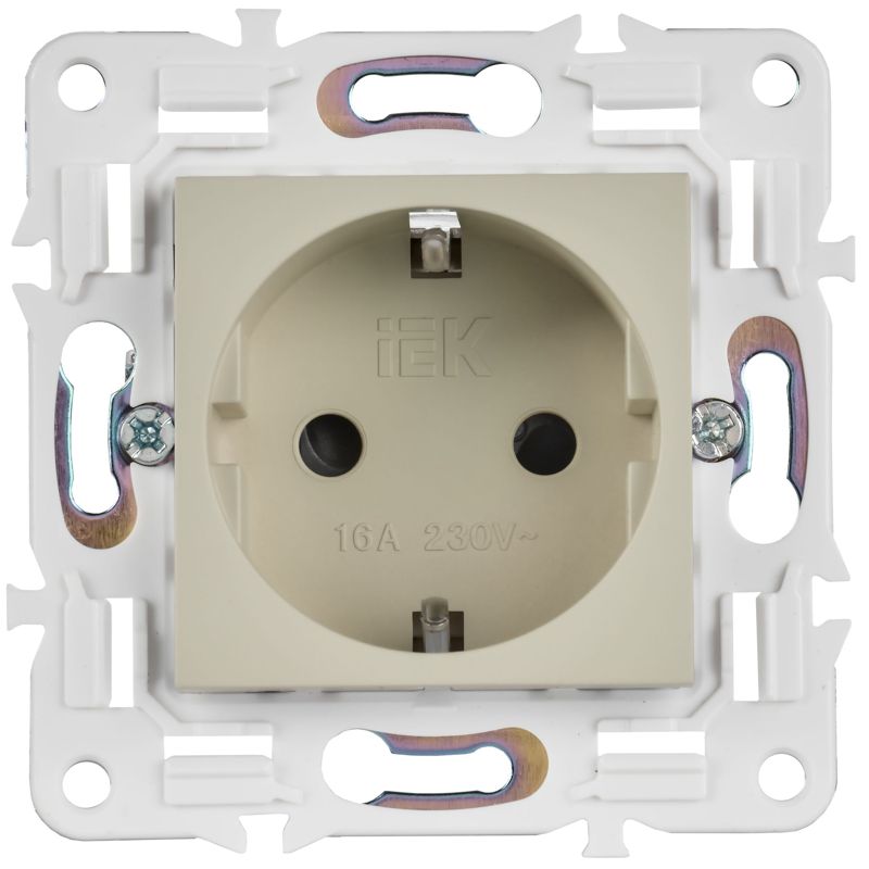 Розетка SKANDY 16А с заземл. защ. шторки SK-R04B беж. IEK SK-R14-16-K10