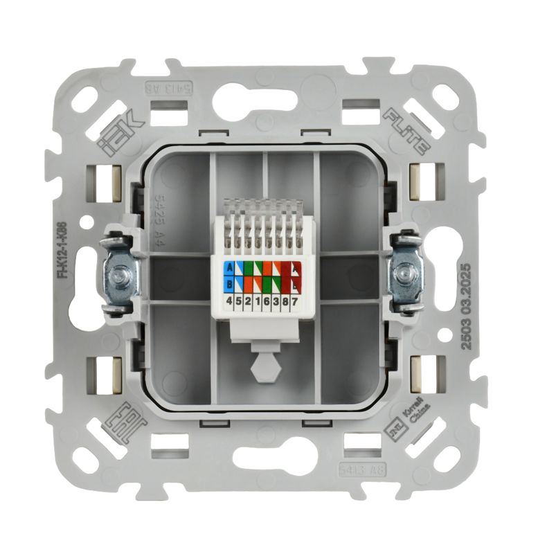 Розетка компьютерная СП FLITE РК5е-1-0-ФлСл RJ45 кат.5E UTP механизм сливочный IEK FI-K12-1-K86