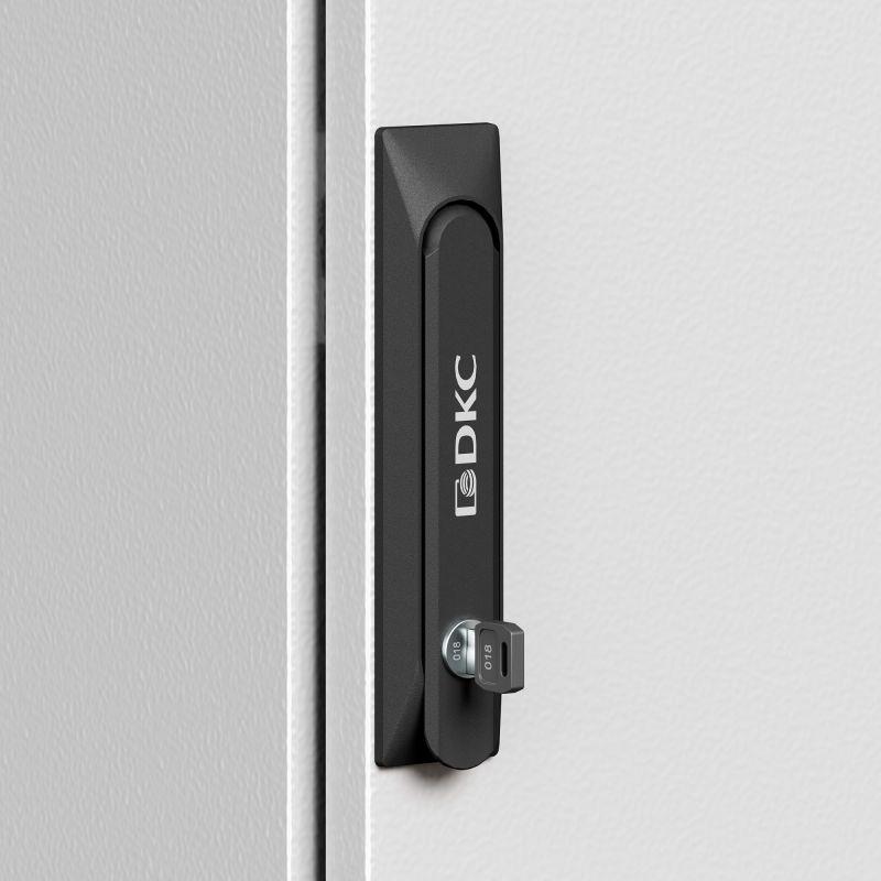 Ручка с замком под индивидуальный ключ для корпусов CQE CQE N DKC R5CE275