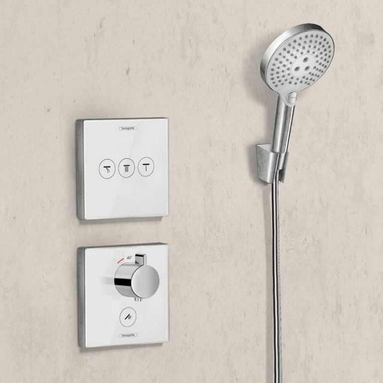 Переключатель потоков Hansgrohe ShowerSelect 15736400 стеклянный