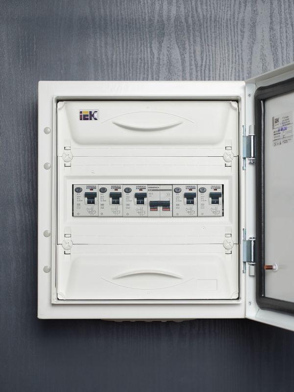 Выключатель дифференциального тока (УЗО) 2п 32А 30мА тип AC ВД1-63 GENERICA MDV15-2-032-030