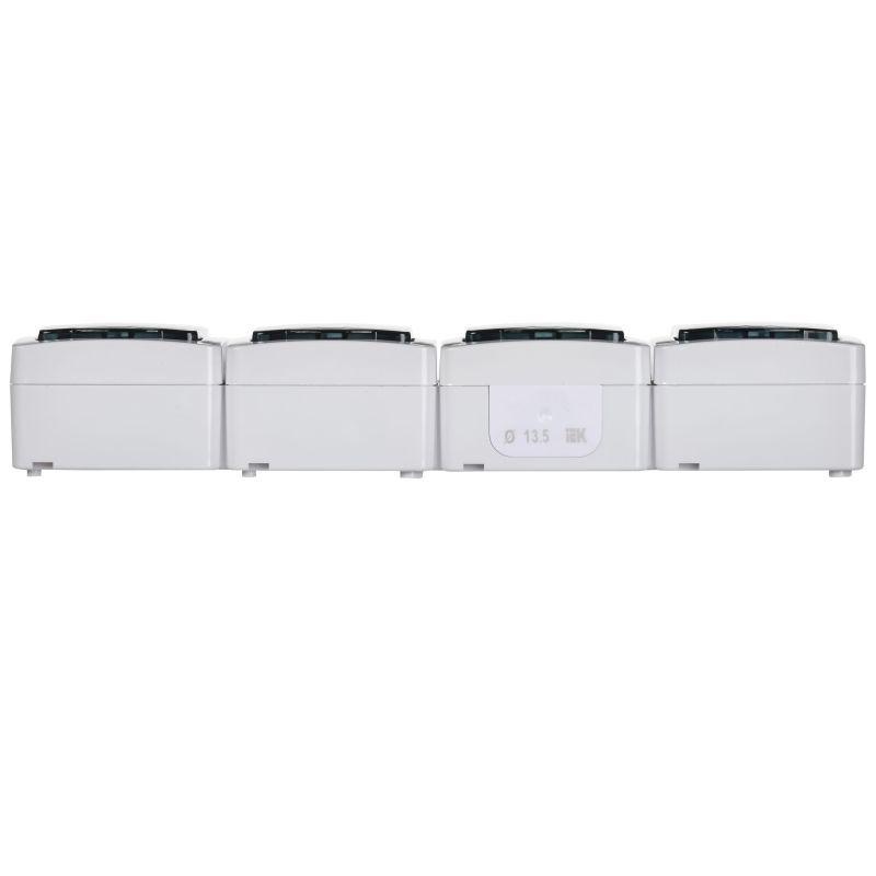 Розетка 4-м ОП Гермес Plus РСб24-3-ГПБд 16А IP54 с заземл. с дым. крышкой бел. IEK ERMP42-K03-16-54-EC