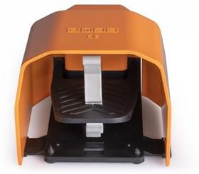 Педаль одиночная 2x(1НО+1НЗ) с защитным кожухом (алюм.) оранж. цвета основание для рукояти (250В AC 4А) IP65 EMAS PDKA11GX10T