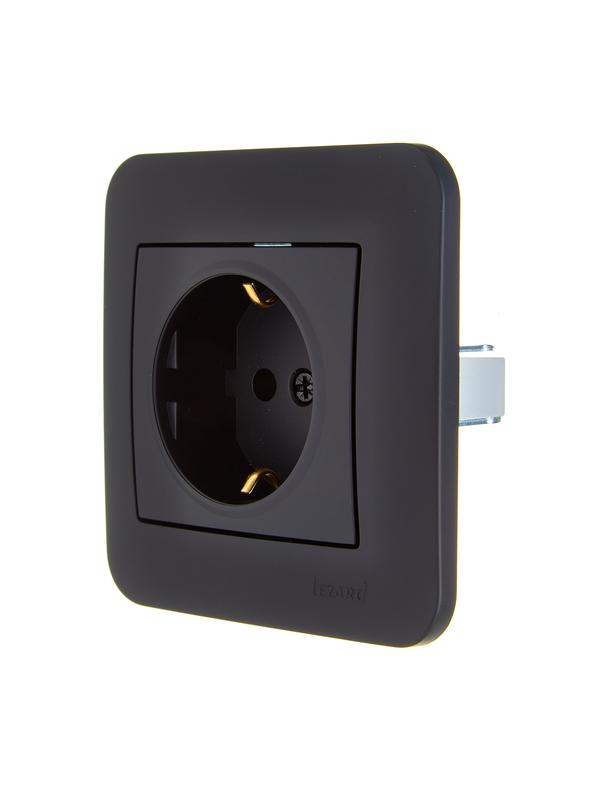 Розетка 1-м СП ASTI 16А IP20 с заземл. термопласт в сборе черн. бархат. LEZARD 7081-4242-122B