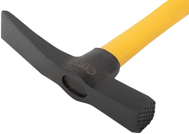 Молоток каменщика 600г фибергласовая усилен. ручка FIT 44540