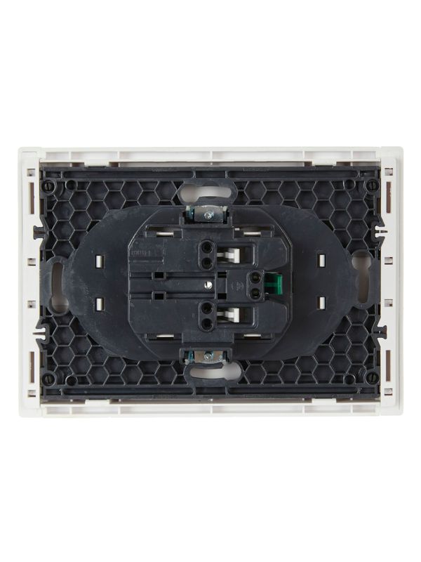 Розетка 2-м СП FORTE&PIANO FP223 16А с заземл. защ. шторки безвинт. крепл. бел. IEK FP-R24-16-1-K01