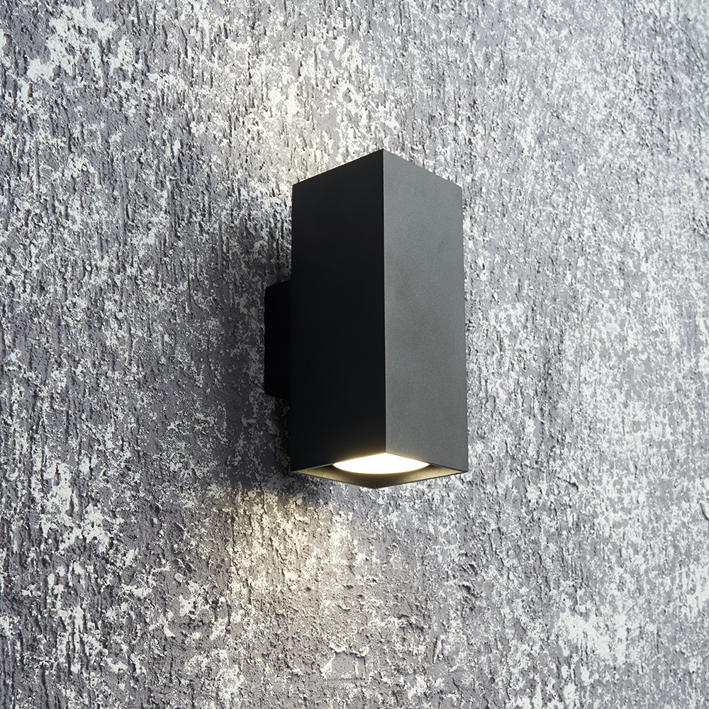 Светильник ДБО 2хGU10 вверх/вниз без ламп черный