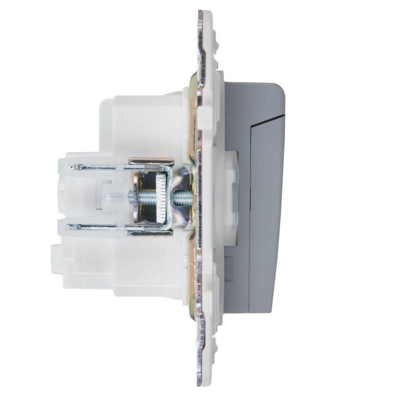 Розетка 1-м SKANDY 16А IP44 с заземл. защ. шторки с крышкой SK-R11Gr сер. IEK SK-R16-16-44-K03