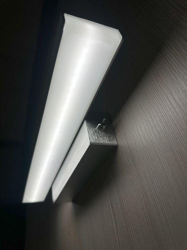 Светильник светодиодный 5116 8Вт IP44 4000К настен. черн. IEK LT-DBB0-5116-08-40-K02