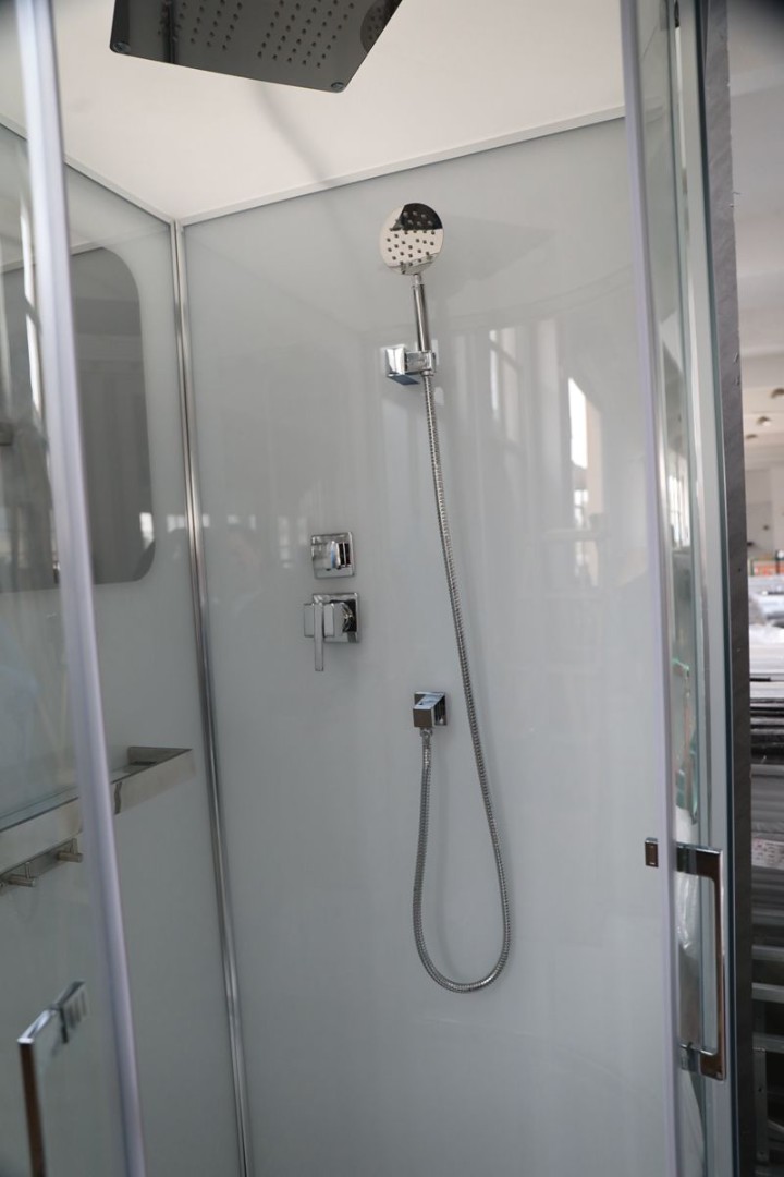 Кабина VIVA91 душевая Ceruttispa (90x90x215)