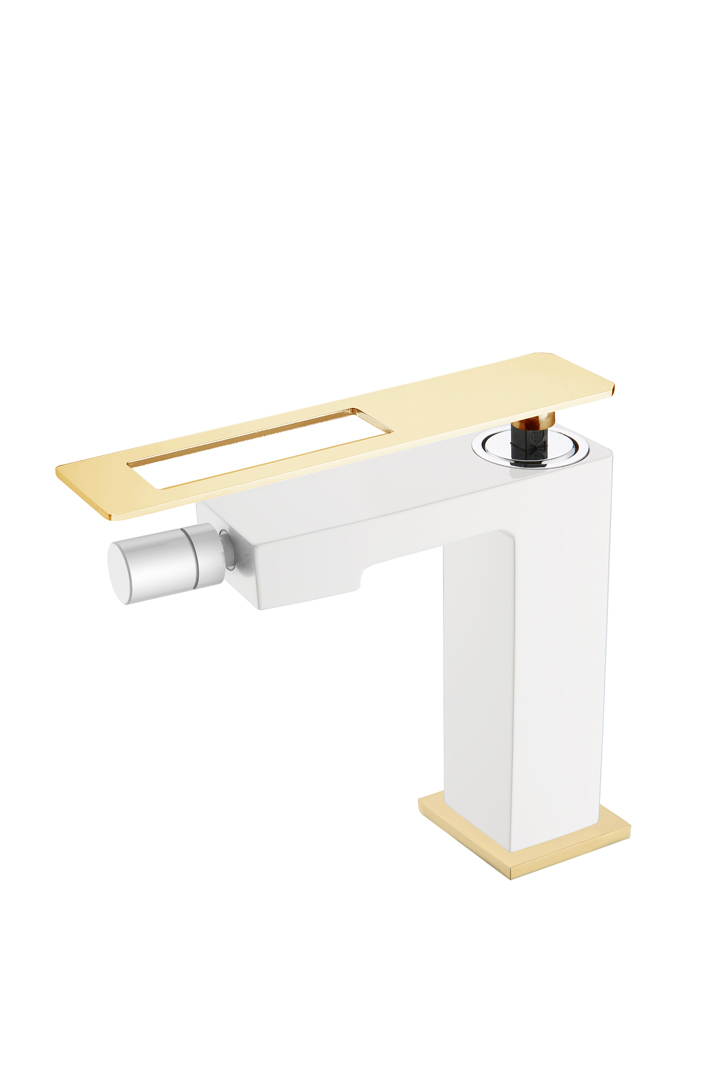 Смеситель Q для биде WhiteGold