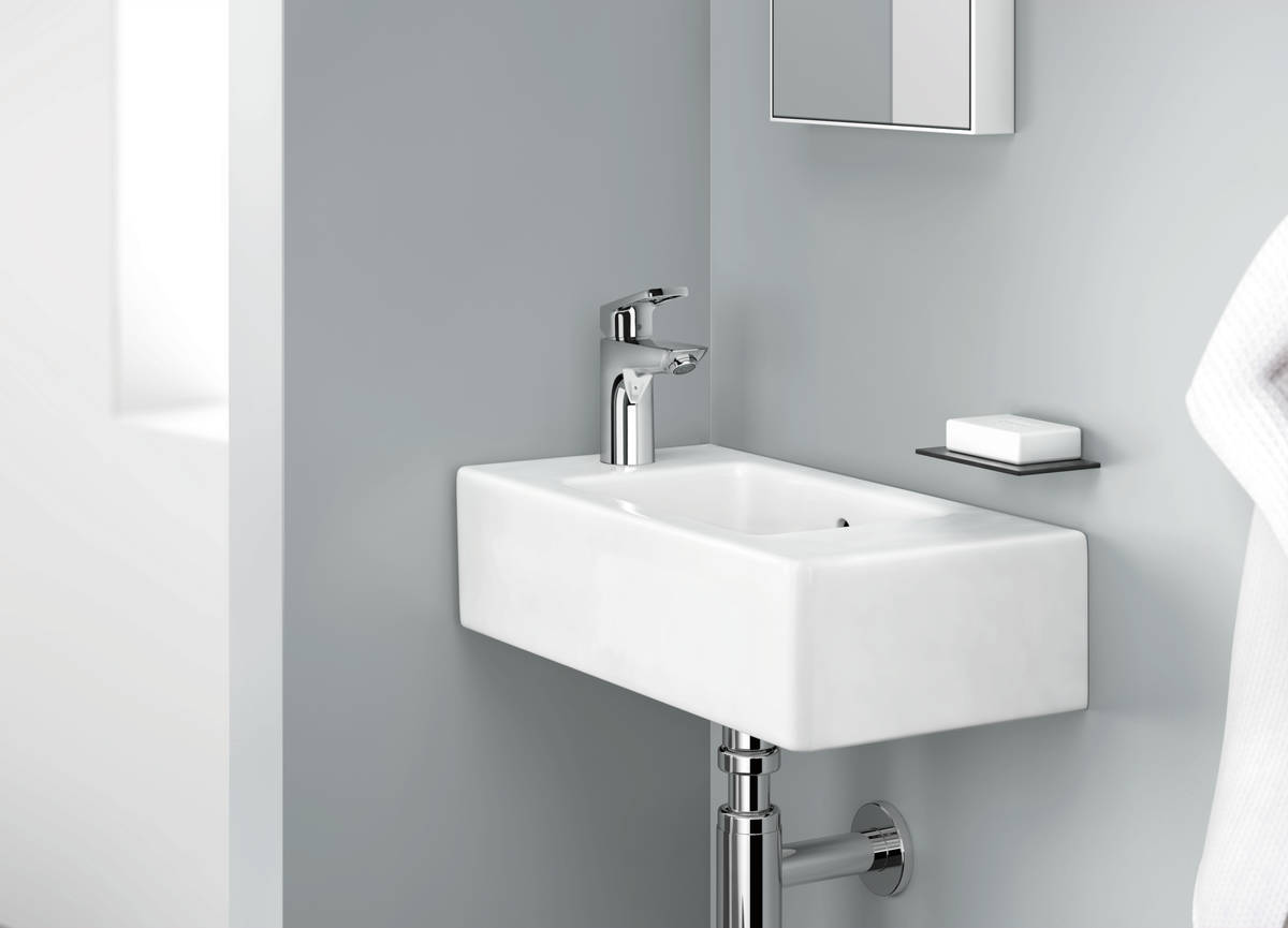 Смеситель Hansgrohe Logis Loop 71151000 для раковины