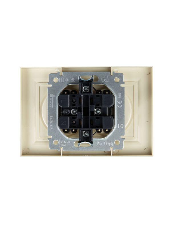 Розетка 2-м СП BRITE РСш12-2-БрКр 10А в сборе без заземл. защ. шторки беж. IEK BR-R23-10-K10-F