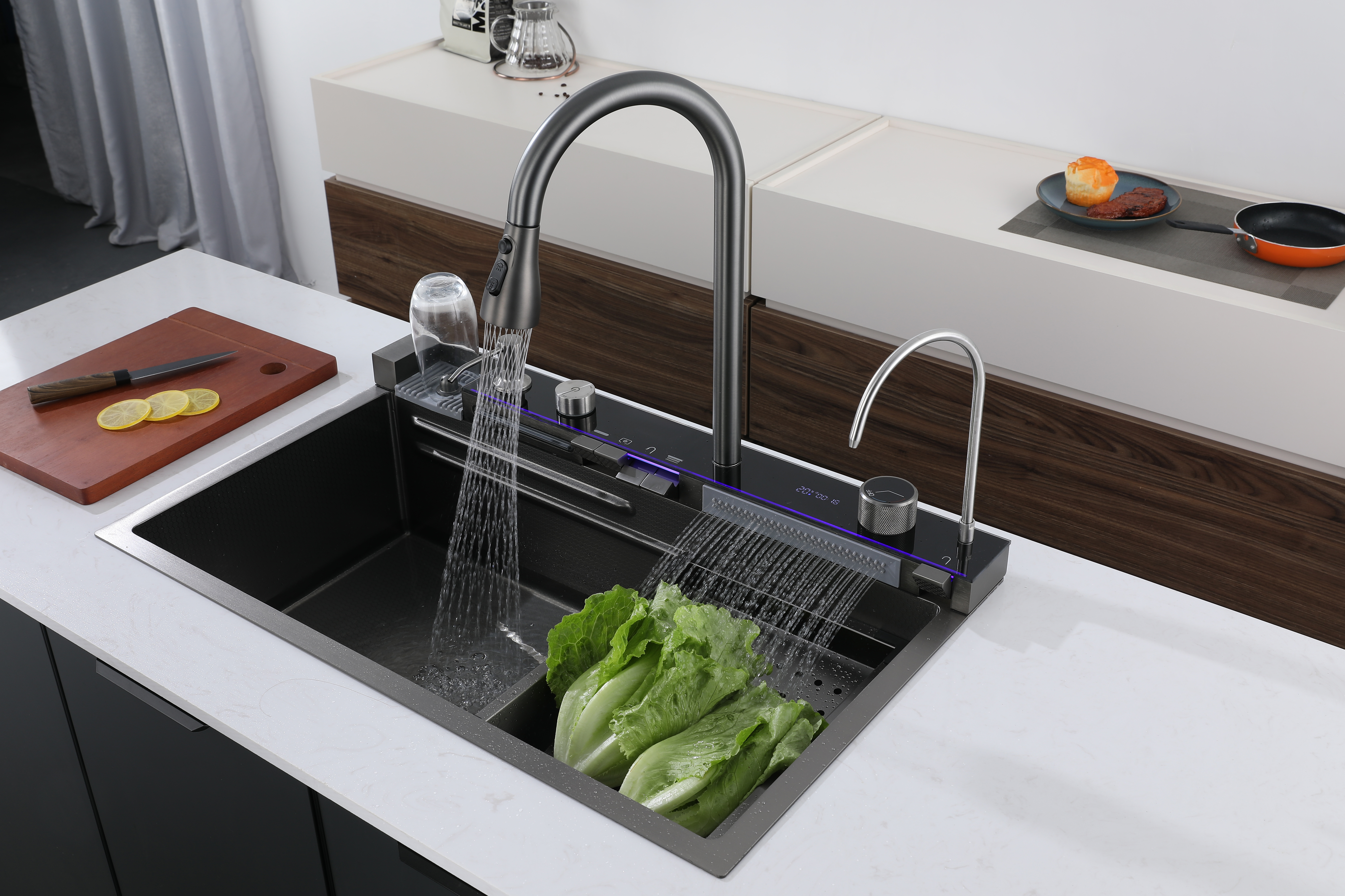 Многофункциональная мойка GLORIA II nano black (серая) из нержавеющей стали, кухонная (750х460х230) Ceruttispa