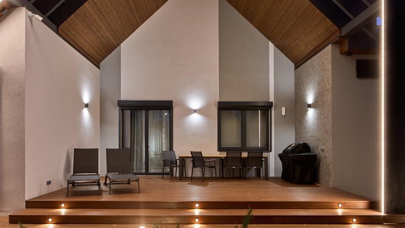 Светильник светодиодный Arca 3Вт 3000К IP65 подсветка для лестниц Maytoni O038-L3B