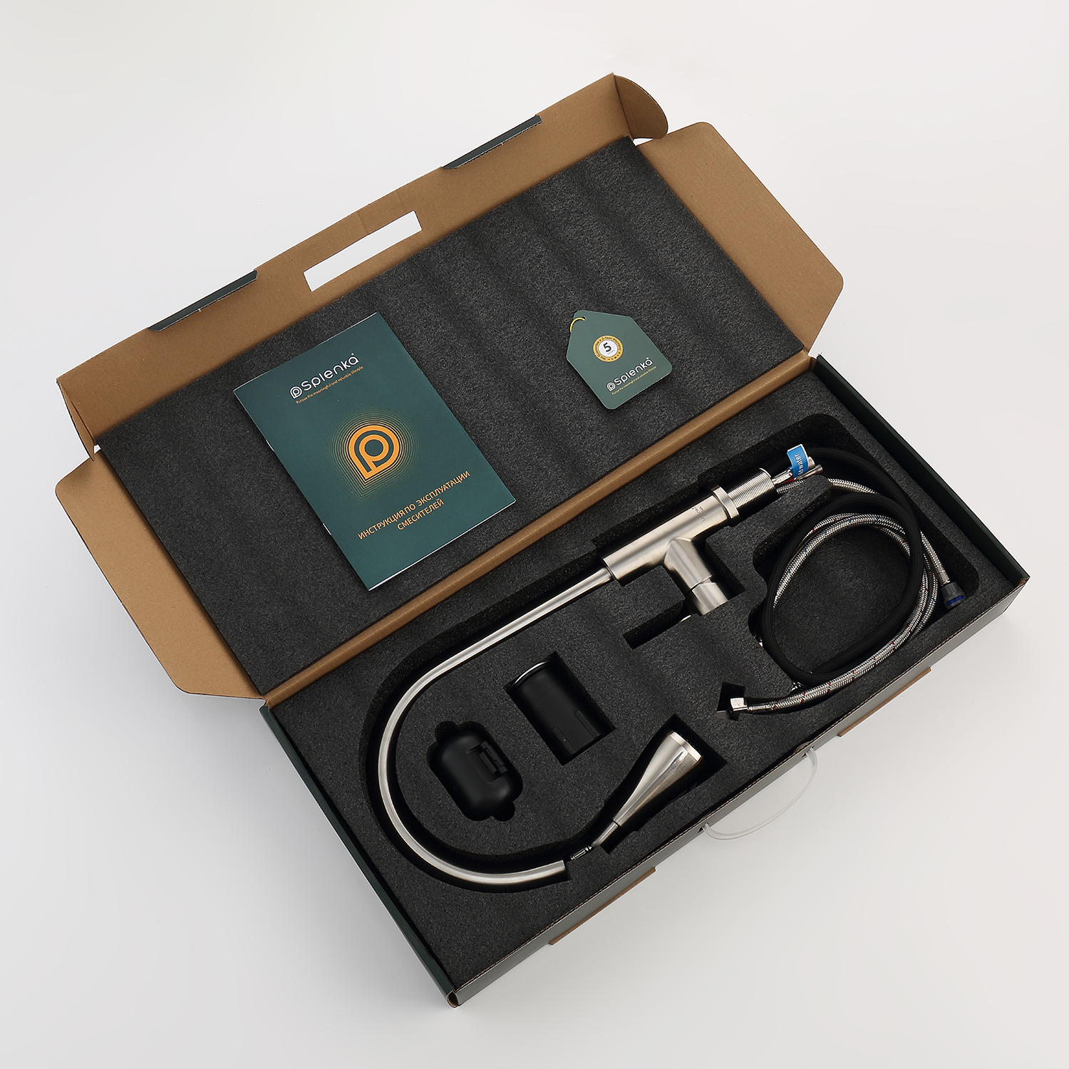 Смеситель для кухни с выдвижным изливом Splenka S203.49.05, сатин