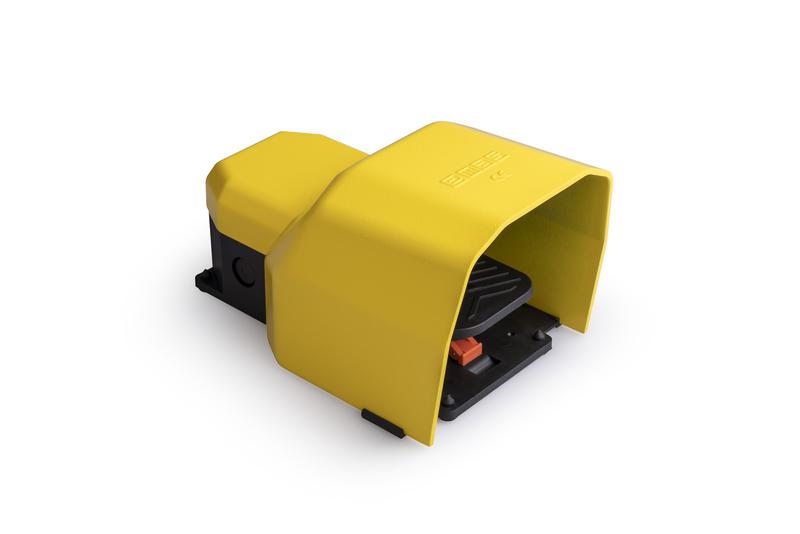 Педаль одиночная 2x(1НО+1НЗ) 2 скорости с фиксацией с защитным кожухом (алюм.) ; желт. цвета (250В AC 4А) IP65 EMAS PDKS11GX21