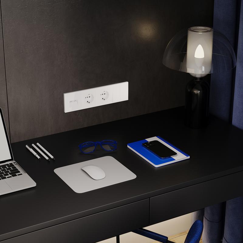 Рамка 4-м S70 пластик. бел. глянцевый Voltum VLS100401