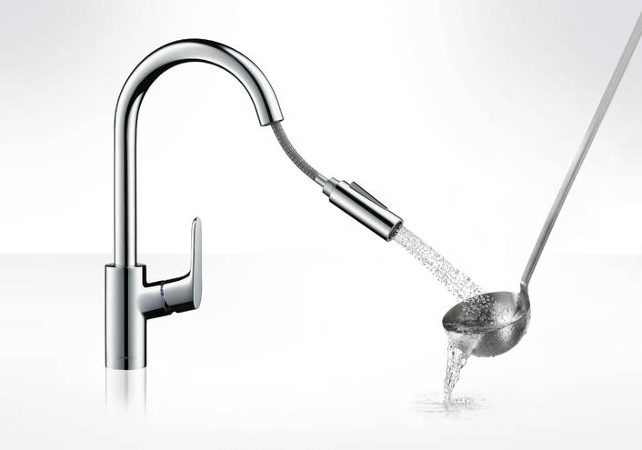 Смеситель Hansgrohe Focus 31815800 для кухни с выдвижной лейкой