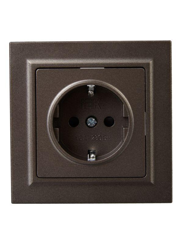 Розетка СП BRITE РСР14-1-0-БрТБ 16А в сборе с заземл. защ. шторки бр. IEK BR-R14-16-K45-F