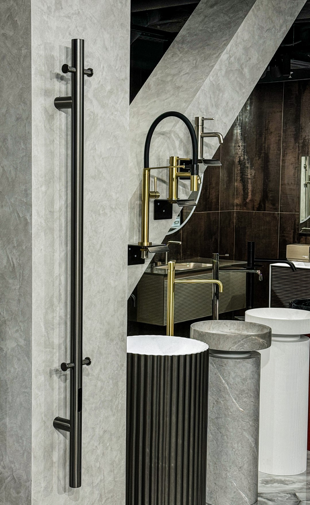 Полотенцесушитель электрический Uno MATT GOLD