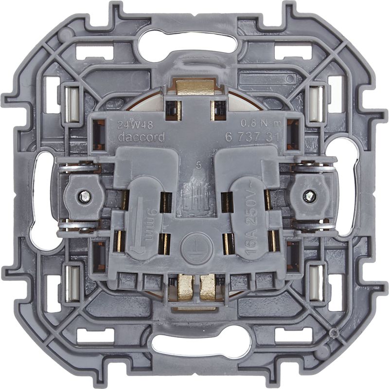 Розетка 1-м СП Inspiria 16А IP20 250В 2P+E защ. шторки немецк. стандарт механизм сл. кость IEK 673731