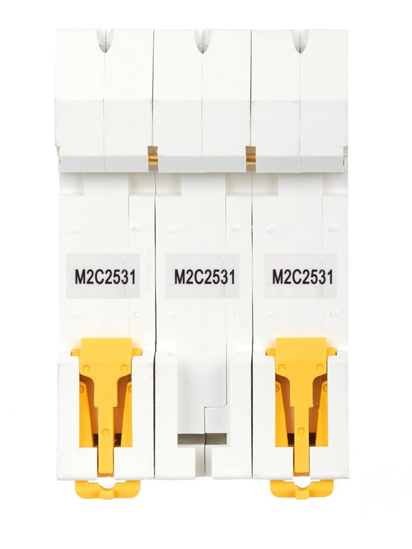 Выключатель автоматический модульный 3п C 25А M10N ARMAT IEK AR-M10N-3-C025