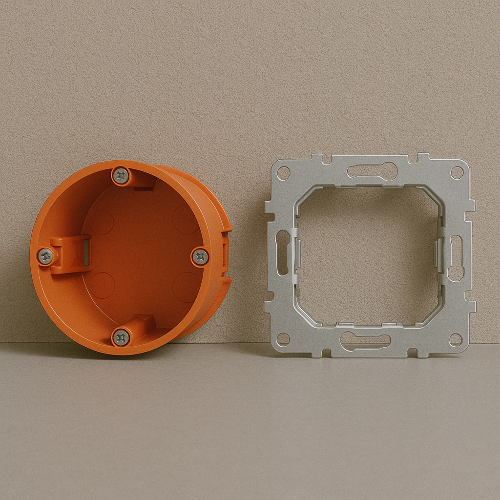 Монтажные коробки и суппорты