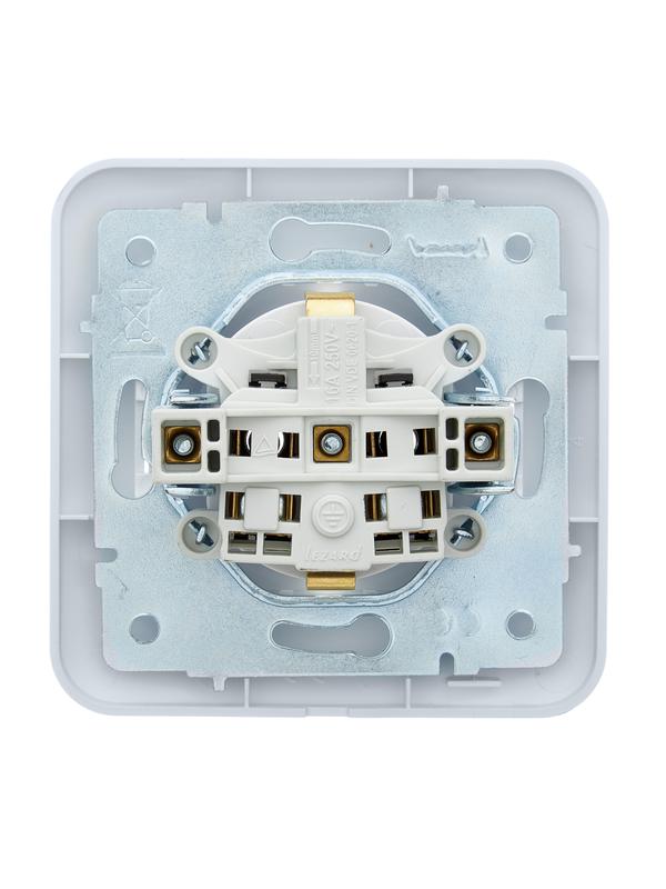 Розетка 1-м СП ASTI 16А IP20 с заземл. термопласт в сборе бел. LEZARD 7081-0202-122B